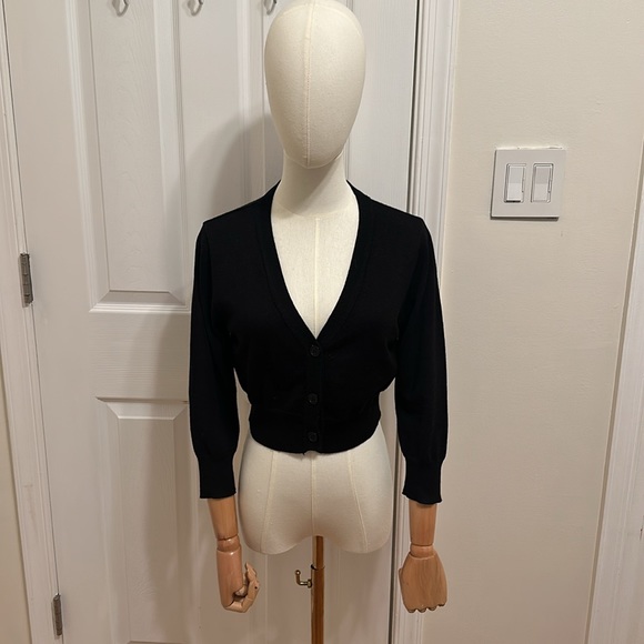 Black 3/4 three quarter sleeve button cardigan - Picture 2 of 8